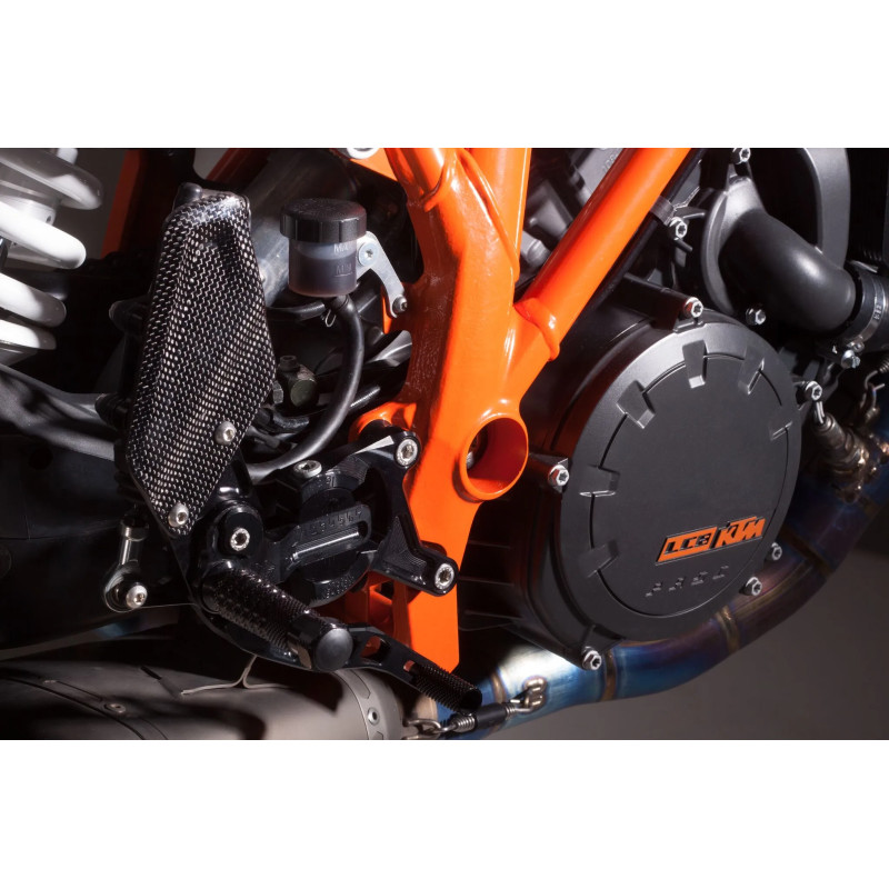 Commande Reculée Réglable VCR38GT Gilles Tooling pour Kawasaki Z 1000 (10-20) Commande Reculée Réglable VCR38GT Gilles Tooling pour Kawasaki Z 1000 (10-20)