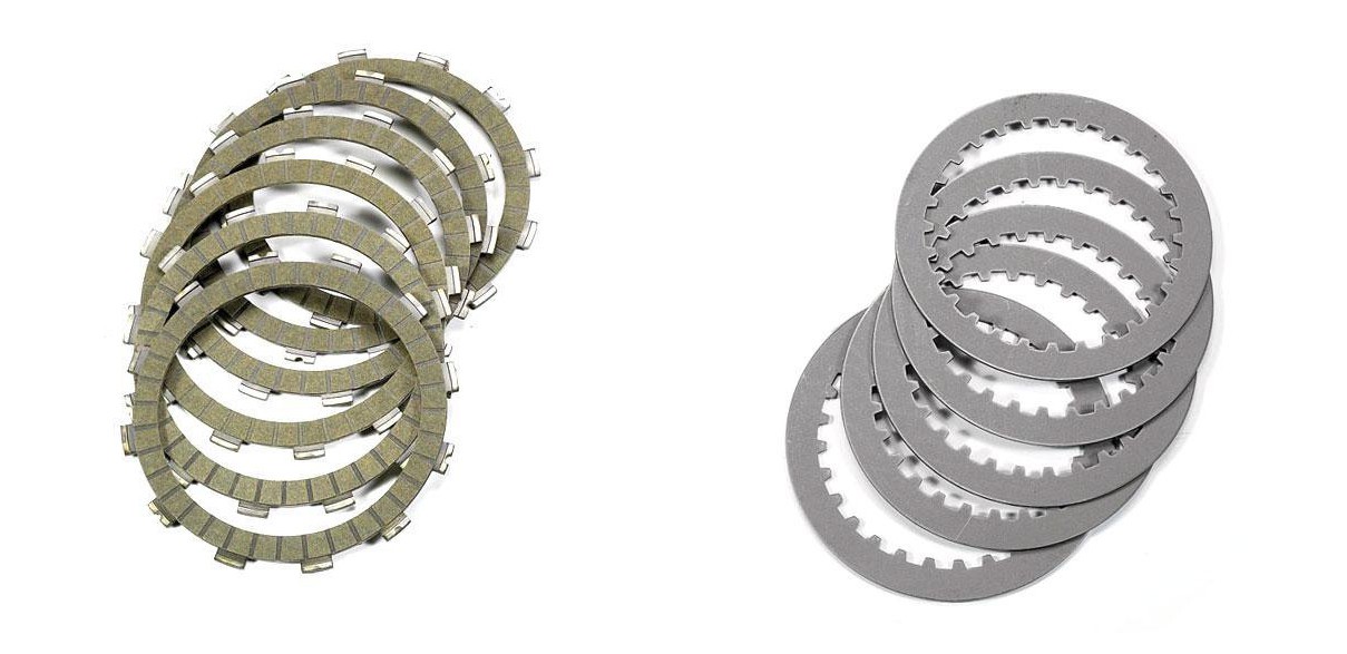 Kit Embrayage Complet Newfren pour Honda VFR 750 F (86-97) F1665AC