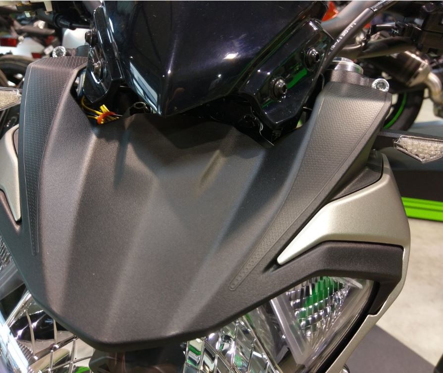 Kit Montage de Clignotant Moto Adaptable pour KAWASAKI GTR 1400 & ZZR 1400 (10-19)