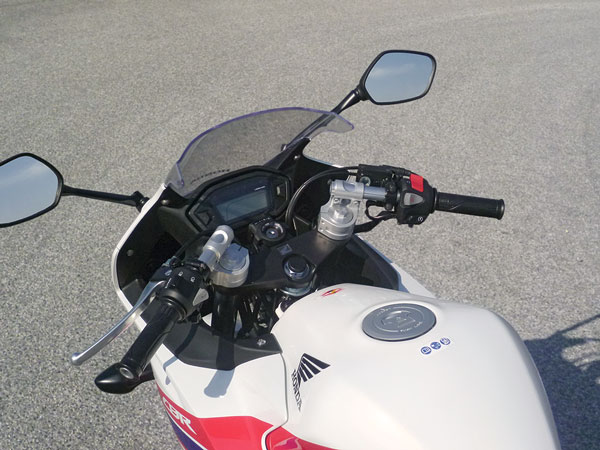 Kit Guidon Bracelet Relevé LSL pour CBR500 R (13-15)