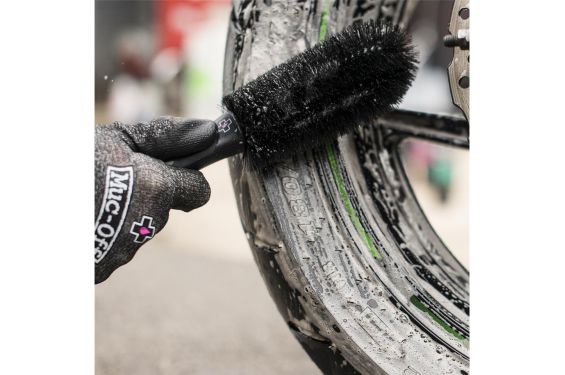 Brosse Goupillon Moto MUC-OFF Brosse Goupillon Moto MUC-OFF