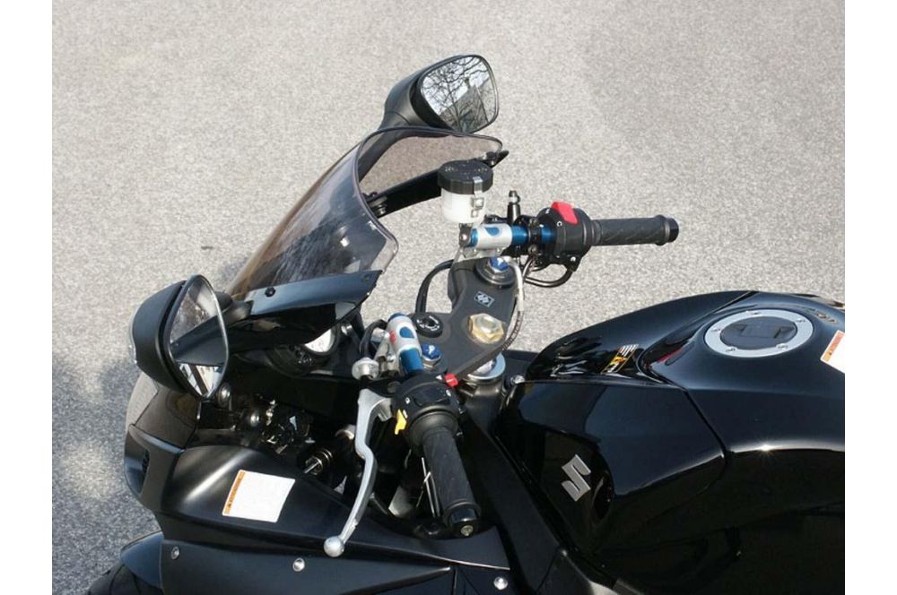 Passage de roue Ermax (à modifier pour conformité) pour GSXR 750 00/03