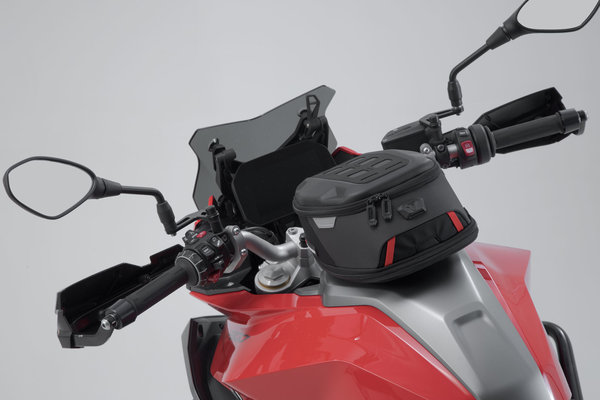 Sacoche de Réservoir Moto SW-Motech Pro Daypack Aimanté, 6-9 L BC.TRS.00.111.30000
