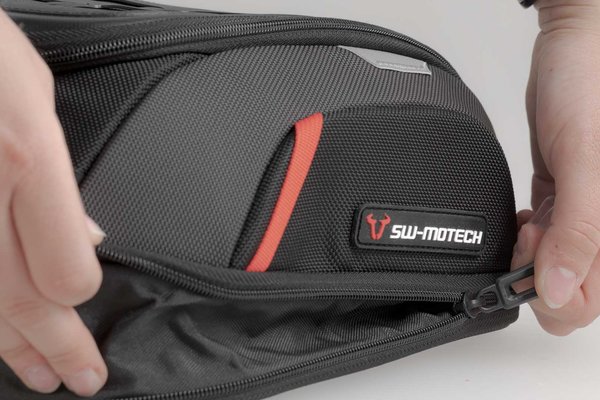 Sacoche de Réservoir Moto SW-Motech Pro Daypack Aimanté, 6-9 L BC.TRS.00.111.30000