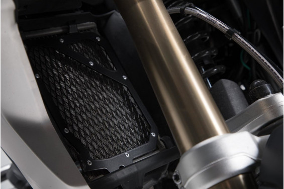 Protection de Radiateur SW-Motech pour BMW R1250 GS (18-24) KLS.07.870.10000/B Protection de Radiateur SW-Motech pour BMW R1250 GS (18-24) KLS.07.870.10000/B
