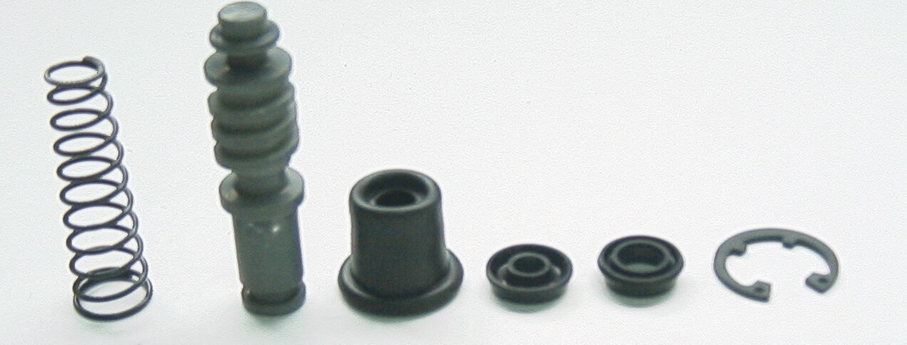 Kit réparation maitre cylindre avant moto pour VS 600 GLS-V (95-97) - MSB-304