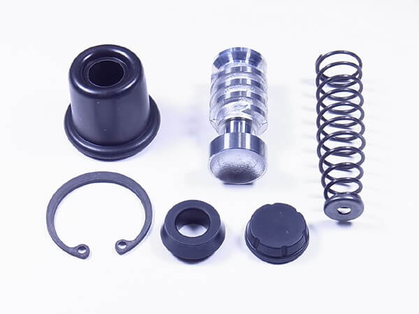 Kit réparation maitre cylindre arrière moto pour VT 1300 (10-11) - MSR-105